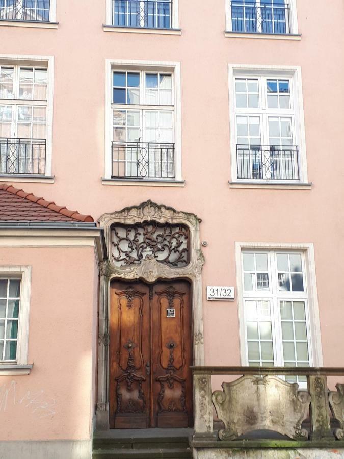 Appartamento Kawalerka W Kamienicy Na Starowce Danzica Esterno foto